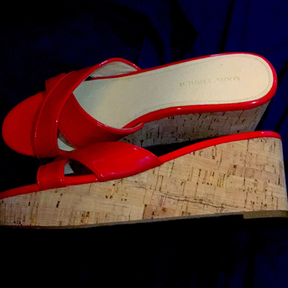 Marc Fisher wedges - Picture 2 of 3